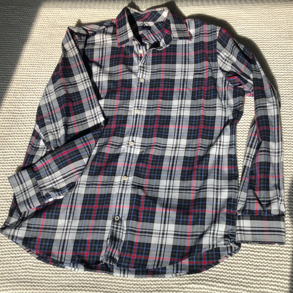 Men’s Gap Shirt